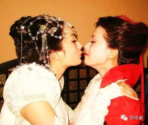 一向低调的隆诗，高调起来10个亿都打不住！