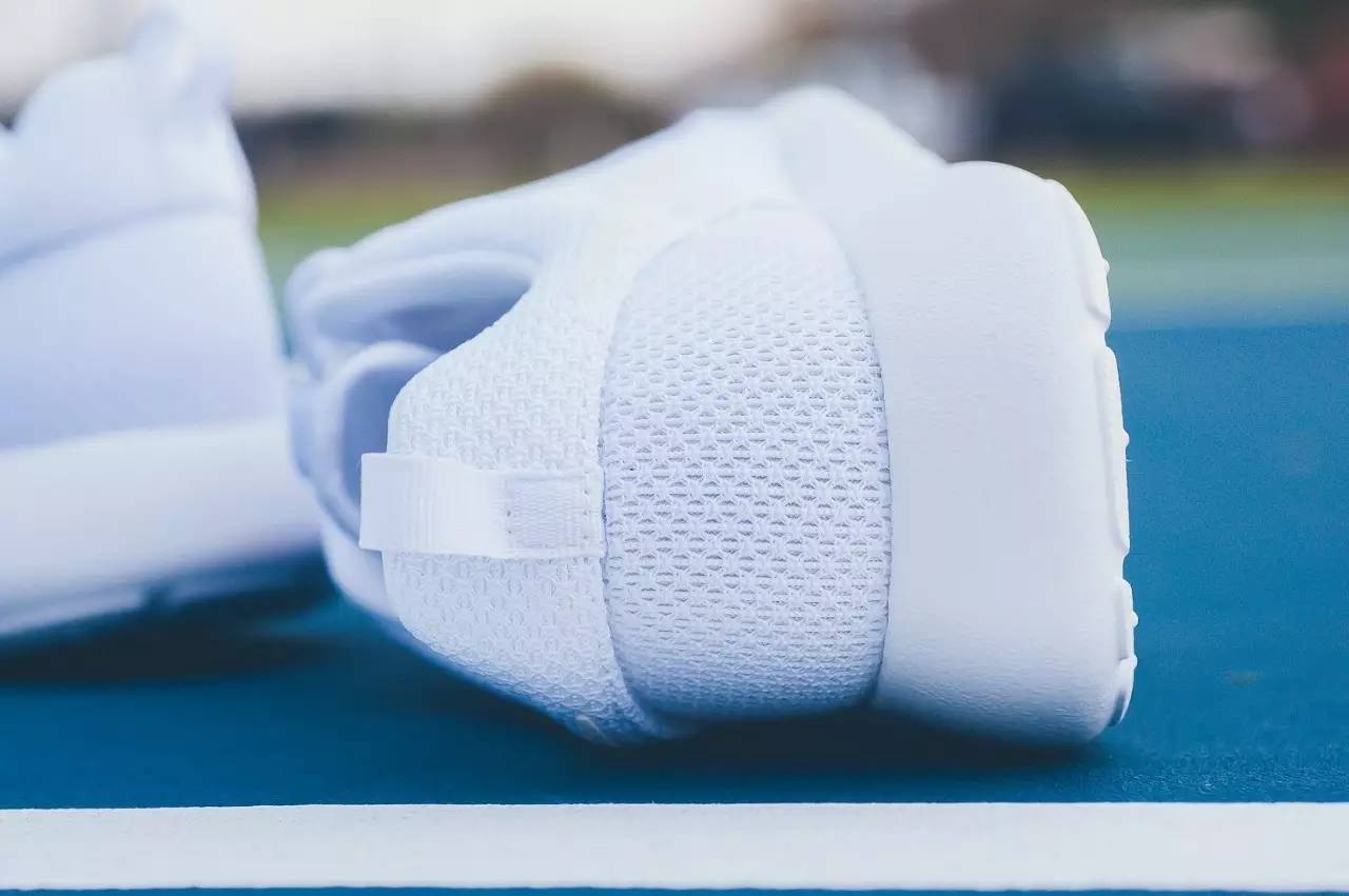 新鞋新鞋,爱鞋如命小鞋店