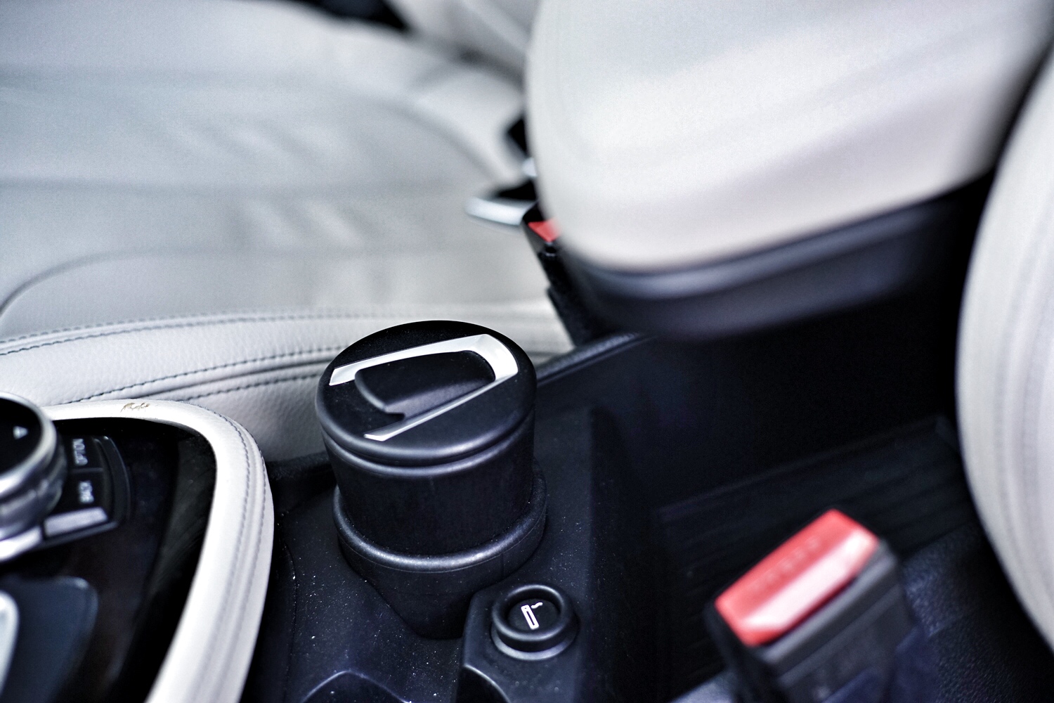 2015款宝马2系多功能旅行车,试驾宝马2系旅行车