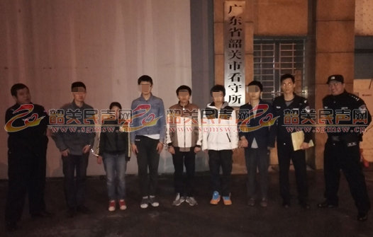 男子深陷传销骗局路遇警察求救,男子深陷传销机智求助民警