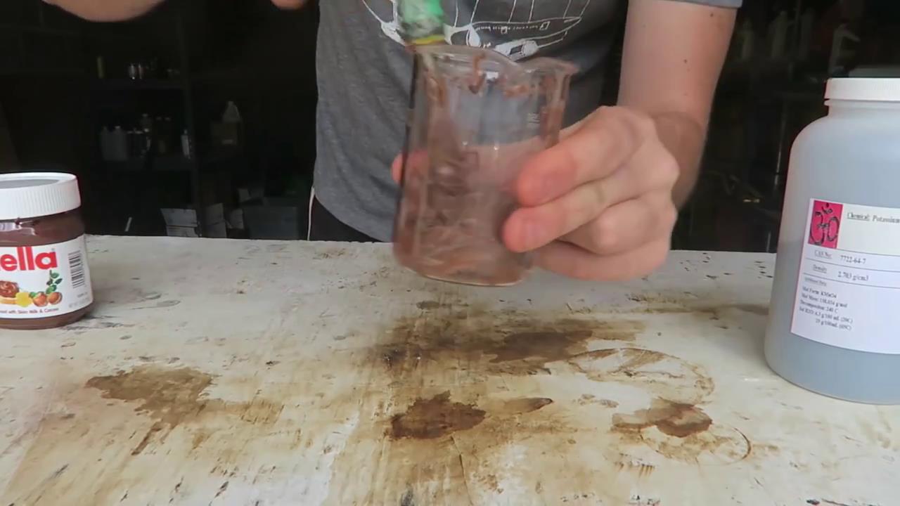 荒岛求生火堆第二次生火怎么点燃,野外生火技巧视频