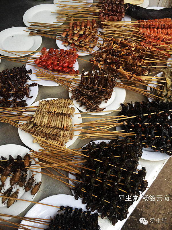 云南旅游攻略必去吃的美食有哪些,云南吃些什么特色美食