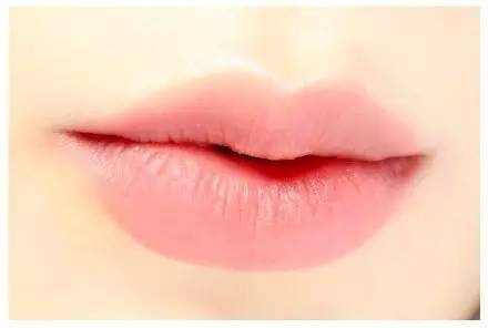 最好用的十种唇膏好看又好用,韩国春季唇膏