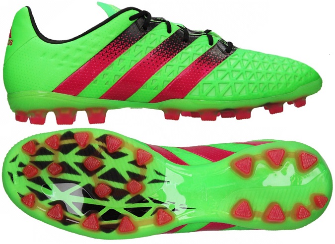 踢球必看小技巧,足球初学者选用哪种足球鞋较好