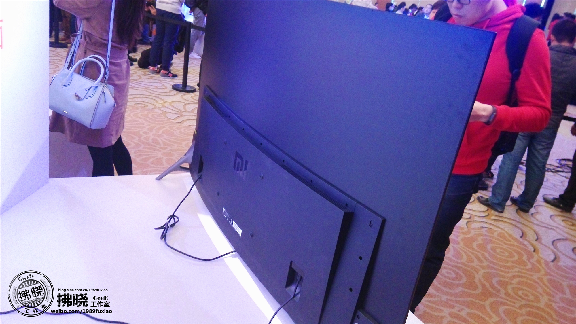 小米电视3.0超清,小米电视3s65寸曲屏版