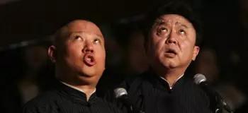 花200块钱买个手机壳有必要吗,手机壳和自拍杆一体的手机壳