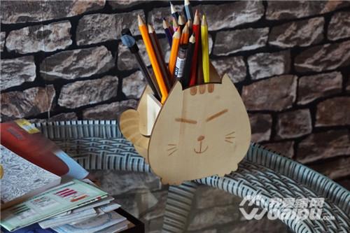 合肥潮店：喵星CatStar匆忙赶路不如蹲下撸猫