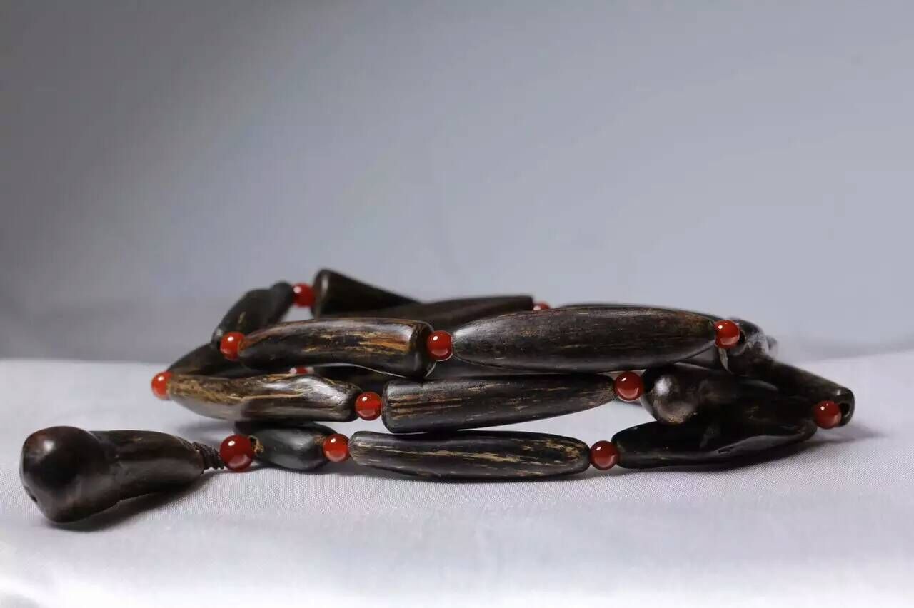 沉香到底要怎么玩才能实惠 (沉香入门的七个小建议)