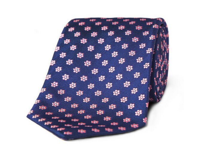 男生怎么穿休闲不尴尬,男人怎么穿好看