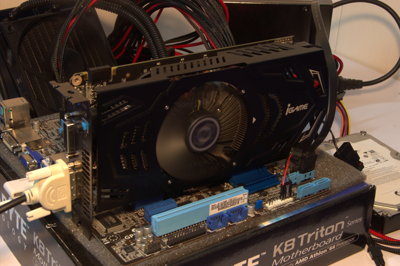 单条4g内存和单条8g内存性能差距,组装电脑内存条16g和8g有什么区别