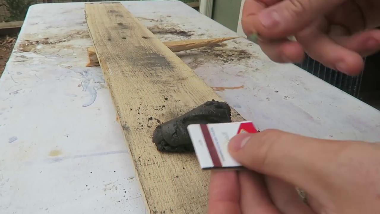 荒岛求生火堆第二次生火怎么点燃,野外生火技巧视频