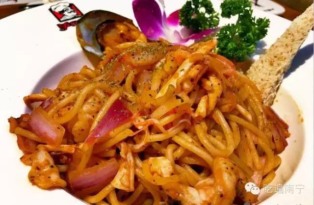 去了航洋十次，你也未必知道有这多好吃的！南宁航洋美食攻略..