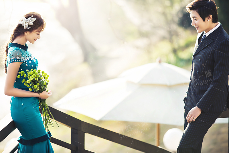 经典又优雅的婚纱照,经典婚纱摄影幕后婚纱照