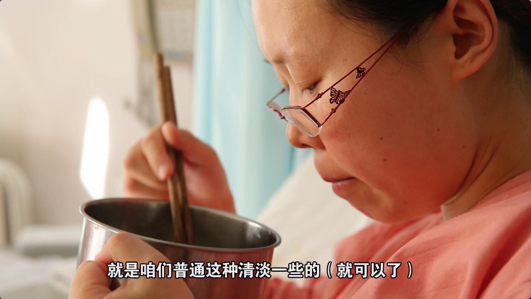 坐月子产妇不能吃酱油吗,产妇坐月子不能吃什么