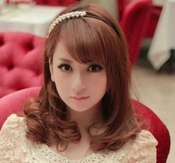 流行短发梨花头发型,女士梨花头烫发型图片