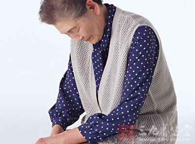 孝昌田氏中医治失眠,颈酸痛最好中草药治疗