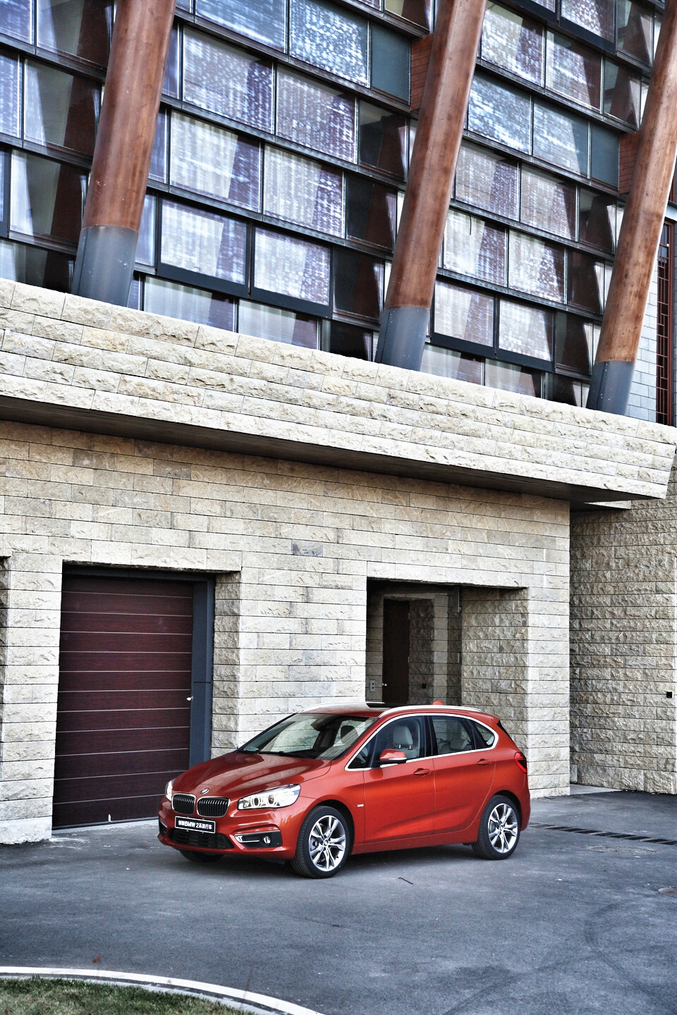 2015款宝马2系多功能旅行车,试驾宝马2系旅行车