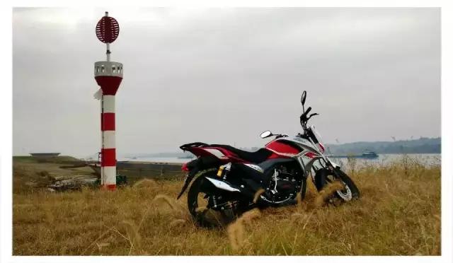 新大洲本田cbf190r骑行教程,新大洲本田cbf190r骑行姿势如何