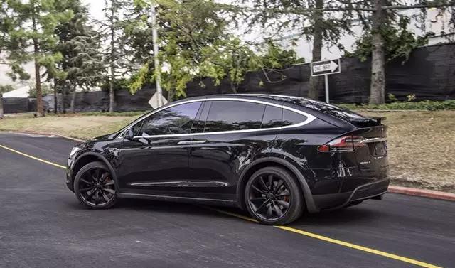 特斯拉12小时试驾modelx,特斯拉modelx2021款plaid版测评