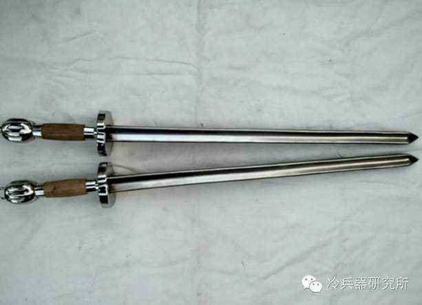 秦琼双锏怎么来的,秦琼的前世