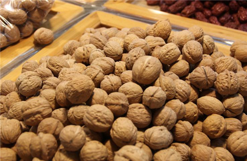 年轻有白发吃什么中药调养,白发中药调理有用吗