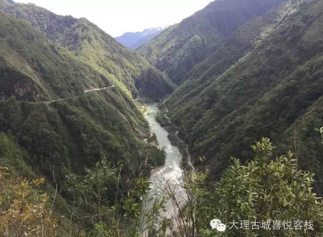 他花了四年时间，寻觅心中的香格里拉