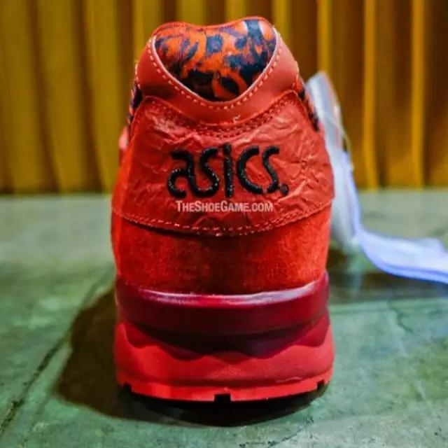 和国外跑友的装备比起来，我们简直在“裸跑”