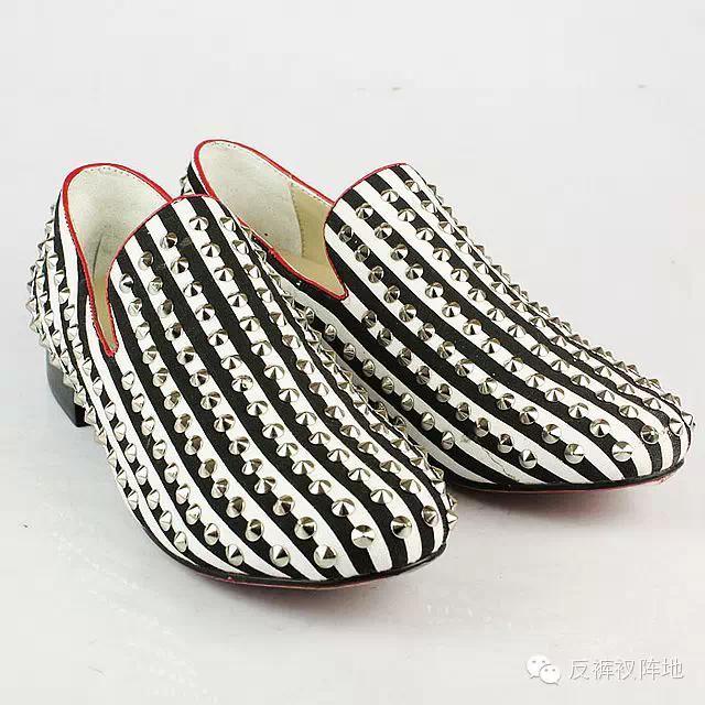 挖槽｜作秀办趴更伤神不如卖给眼前人