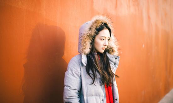 额头痘痘反复结痂处凸起,额头冒大痘痘怎么快速消除