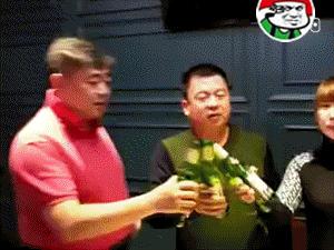 你们什么都没看见,你们怎么什么都没看见呢