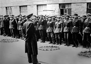 第一颗原子弹是叫邱小姐吗 (邱小姐为什么叫第一颗原子弹)