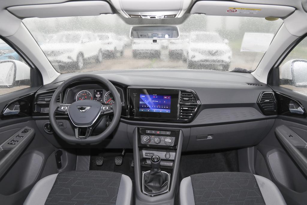 捷达suv新款vs7多少钱,捷达vs7跟哈弗h6选哪个