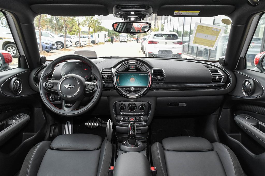 jcwclubman六门版2023款,jcwclubman最新款