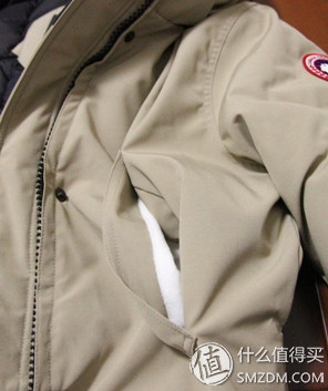 canadagoose序列号,加拿大大鹅和canadagoose的区别