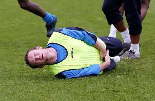 必看的足球运动员纪录片,经常看足球比赛有什么好处