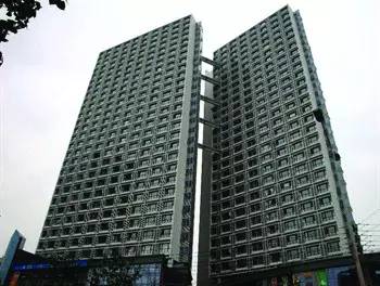 告诉你一个不知道的四川金强：郊县地产一哥之争