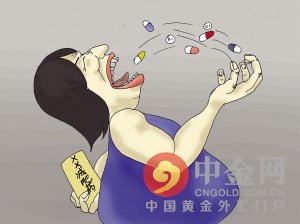 女子购买热销*肥药减**吃坏肾