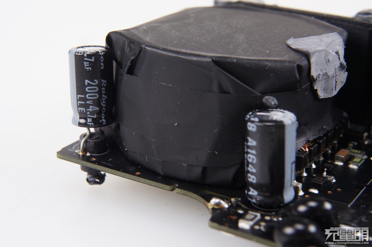 6650毫安充电器,628元电池充电器