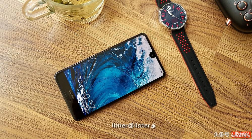 夏普aquosr2是什么手机,夏普aquosr2和索尼xz3哪个好