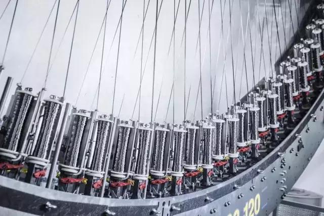 保时捷cayenne轮圈,保时捷原厂锻造轮毂值多少钱