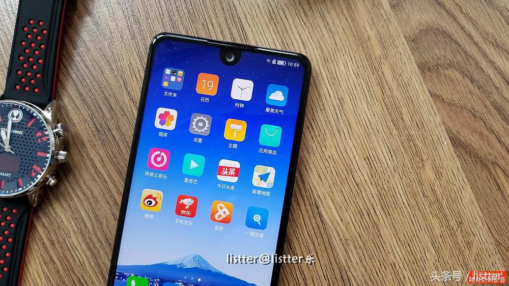 夏普aquosr2是什么手机,夏普aquosr2和索尼xz3哪个好