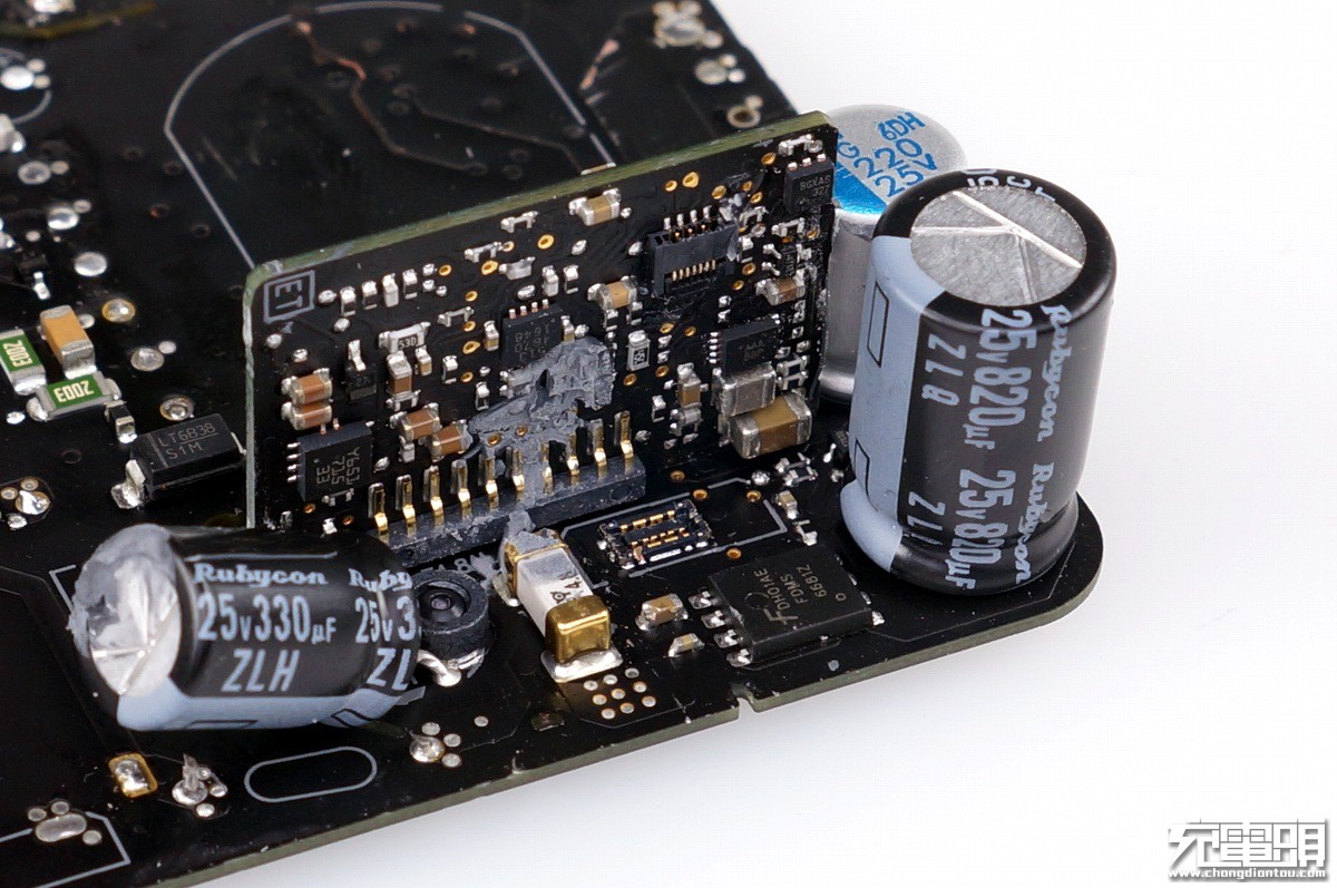 6650毫安充电器,628元电池充电器