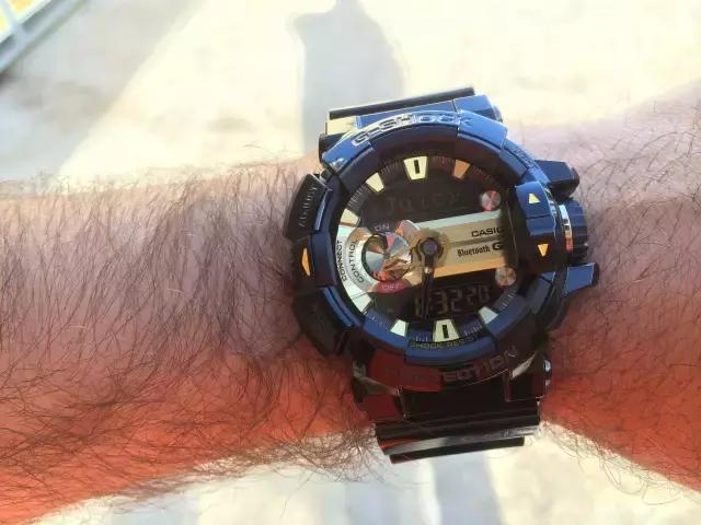 阿玛尼和卡西欧哪个大牌,好看又百搭的卡西欧