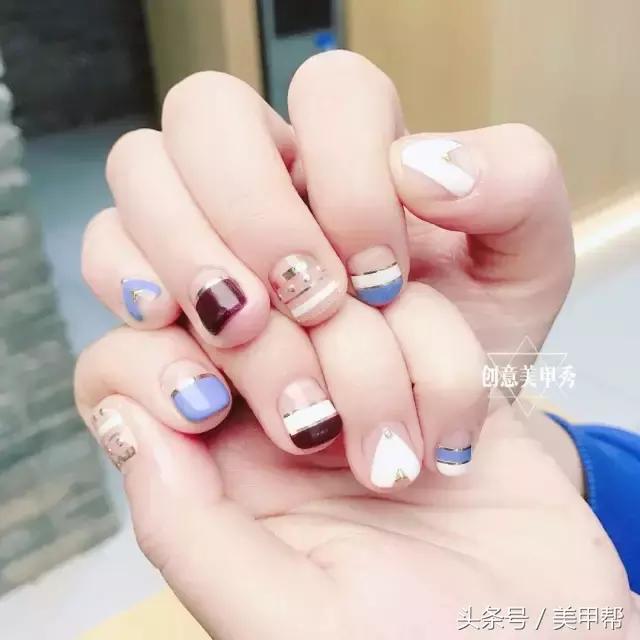 夏天的美甲款式短指甲显白,指甲又短又宽怎么美甲
