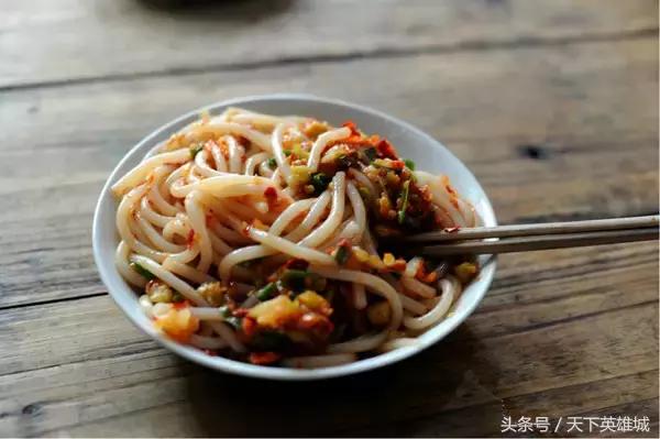 江西正宗鸭做法,活鸭的正宗熬制方法