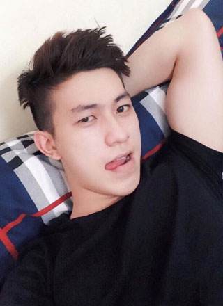 男人额头脱发是什么原因,男人40岁脱发原因