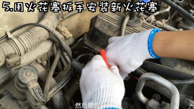 撸车师兄火花塞保养,撸车师兄清洗火花塞