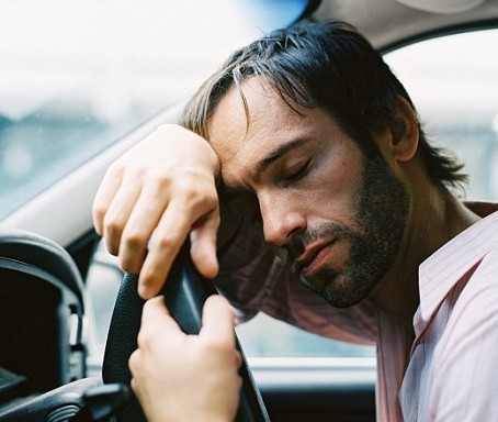 大货车司机不会刹车,大货车司机命都不要了还怕什么