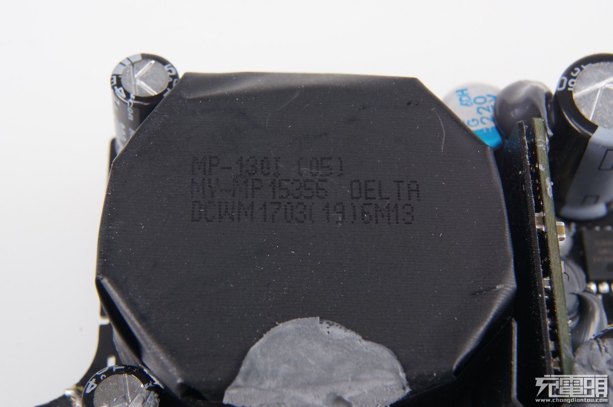 6650毫安充电器,628元电池充电器