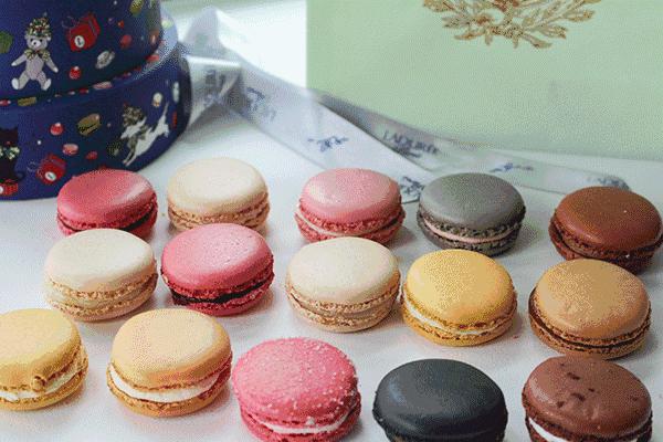 马卡龙甜点速成制作方法,马卡龙甜点菜谱